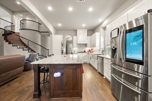 9913 Villa Verde Drive, Fort Worth, TX 76179