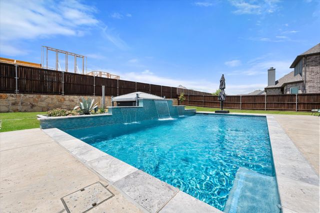 9913 Villa Verde Drive, Fort Worth, TX 76179