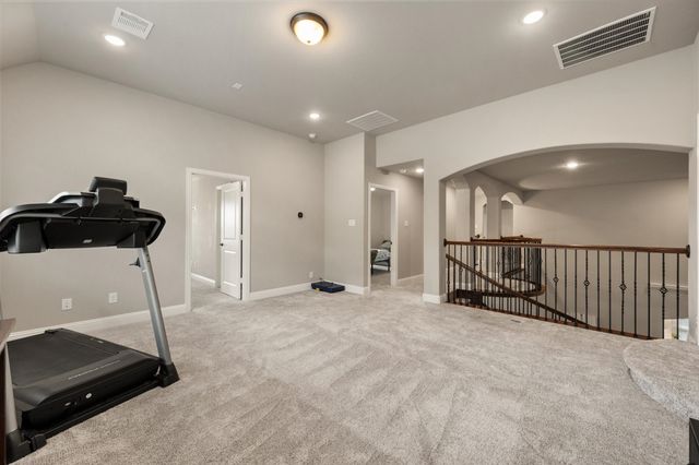 9913 Villa Verde Drive, Fort Worth, TX 76179