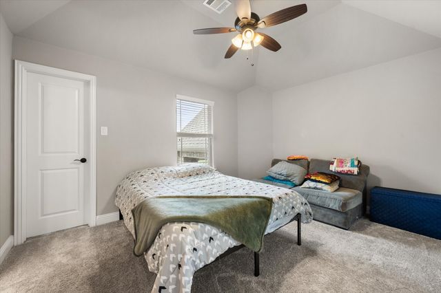 9913 Villa Verde Drive, Fort Worth, TX 76179