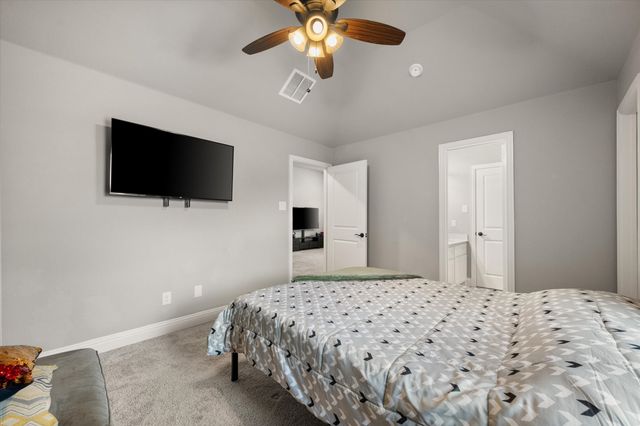 9913 Villa Verde Drive, Fort Worth, TX 76179