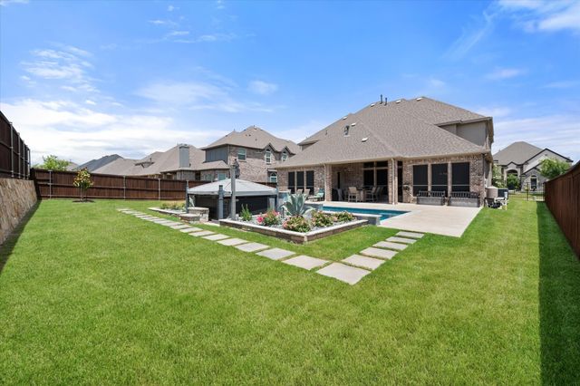 9913 Villa Verde Drive, Fort Worth, TX 76179