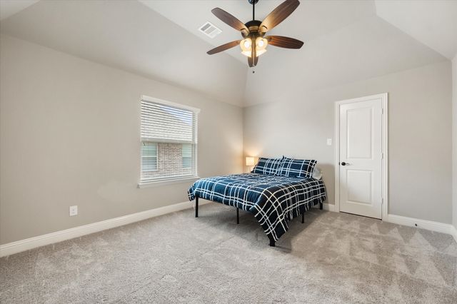 9913 Villa Verde Drive, Fort Worth, TX 76179