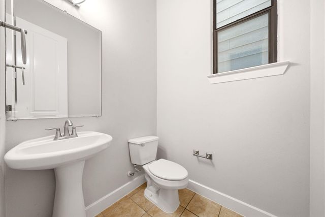 2706 Leeland Street, Houston, TX 77003
