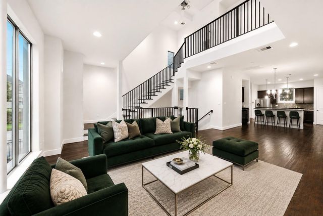 2706 Leeland Street, Houston, TX 77003