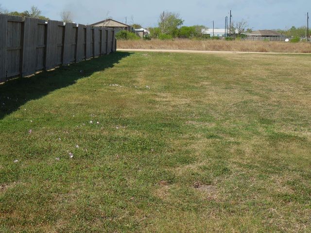 978 Cr 251 Street, Matagorda, TX 77457