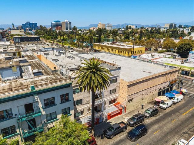 711 S Westlake Avenue, Los Angeles, CA 90057