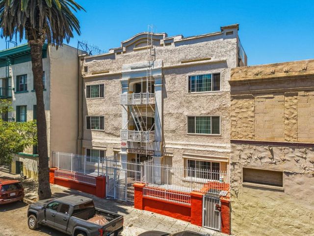 711 S Westlake Avenue, Los Angeles, CA 90057