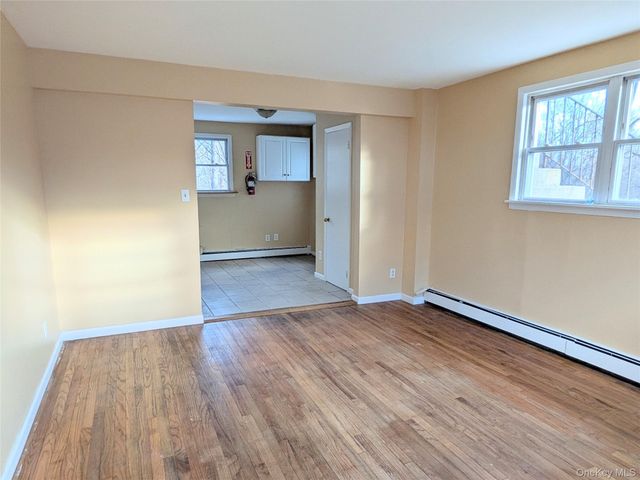 1521 Route 208 3, Washingtonville, NY 10992