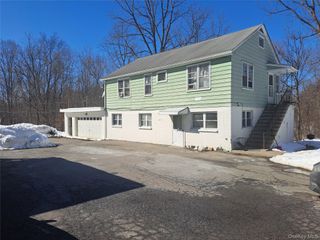1521 Route 208 3, Washingtonville, NY 10992