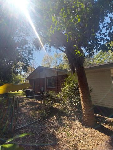 1428 Charlotte Street, Tallahassee, FL 32304