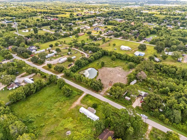 19231 County Road 927a, Alvin, TX 77511