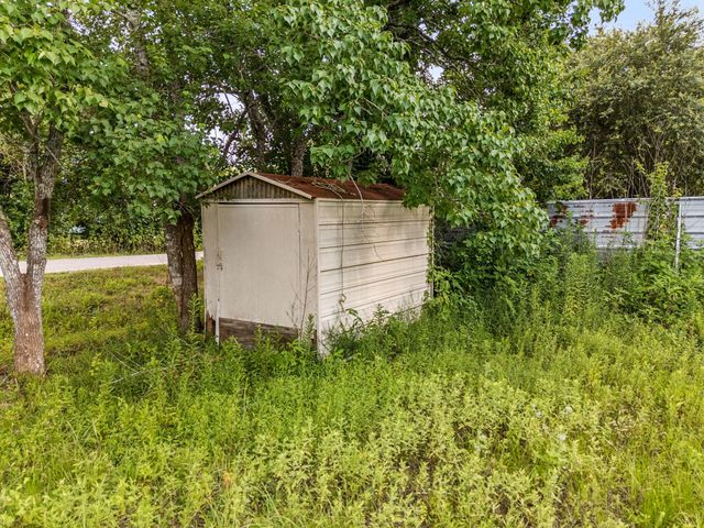 19231 County Road 927a, Alvin, TX 77511