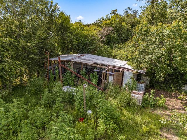 19231 County Road 927a, Alvin, TX 77511