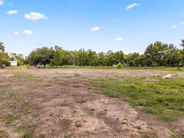 19231 County Road 927a, Alvin, TX 77511