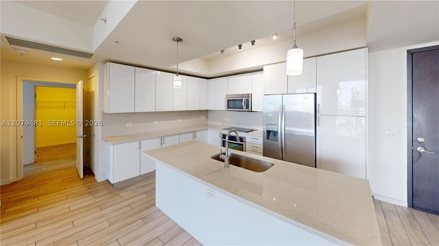 999 SW 1st Ave 2606, Miami, FL 33130