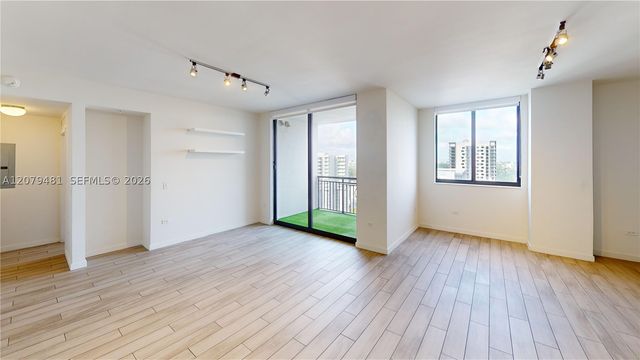 999 SW 1st Ave 2606, Miami, FL 33130