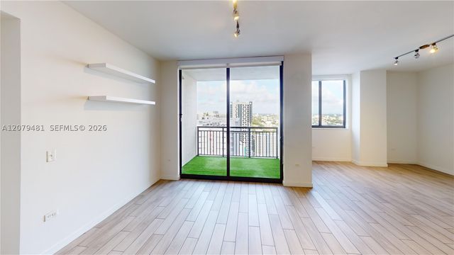 999 SW 1st Ave 2606, Miami, FL 33130