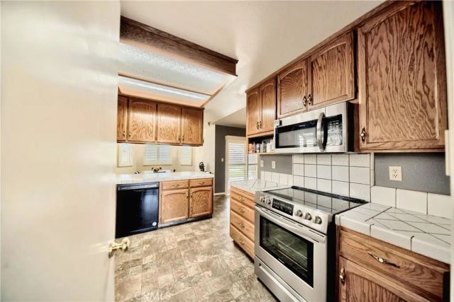 19811 Somers, Hilmar, CA 95324