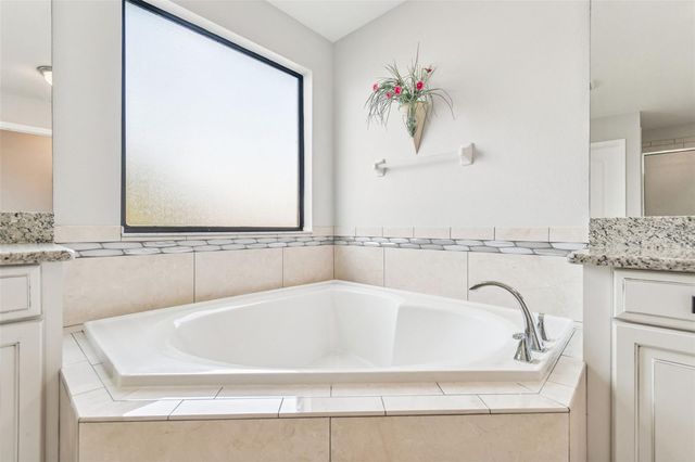 11748 ALBATROSS LANE, Riverview, FL 33569