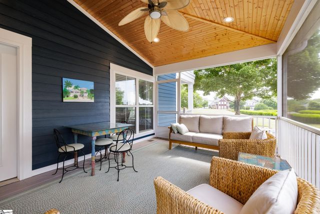206 Ridenour Avenue, Greenville, SC 29617