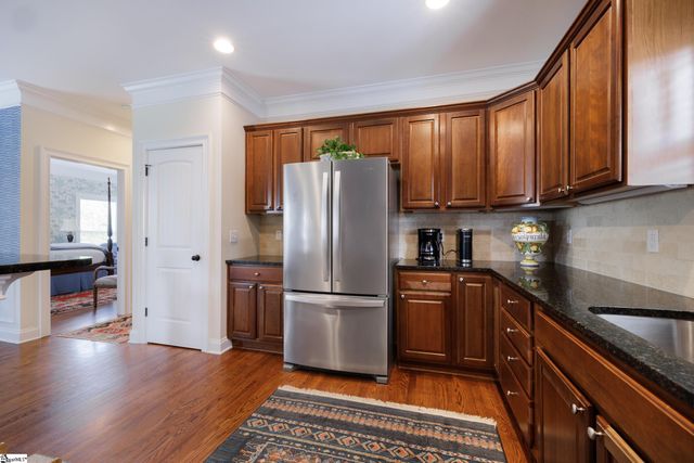 206 Ridenour Avenue, Greenville, SC 29617