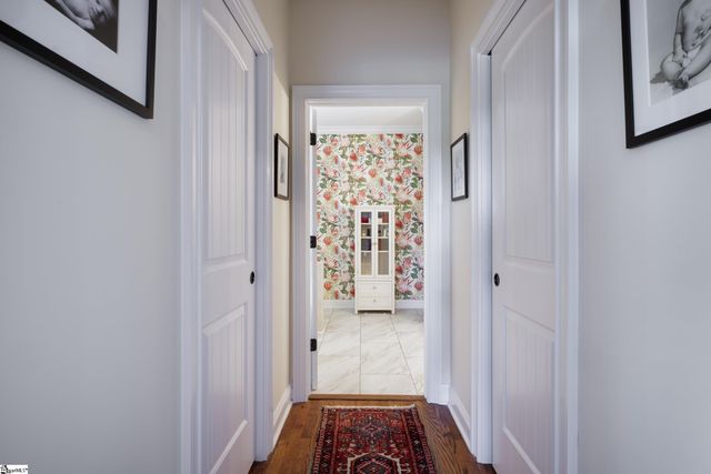 206 Ridenour Avenue, Greenville, SC 29617