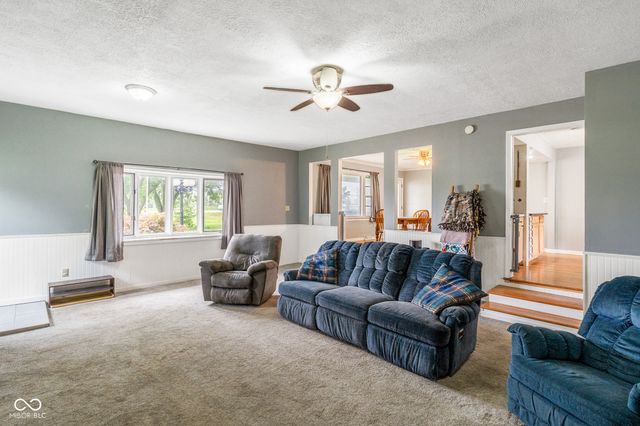 6566 N Us Highway 31, Whiteland, IN 46184