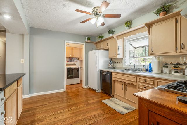 6566 N Us Highway 31, Whiteland, IN 46184