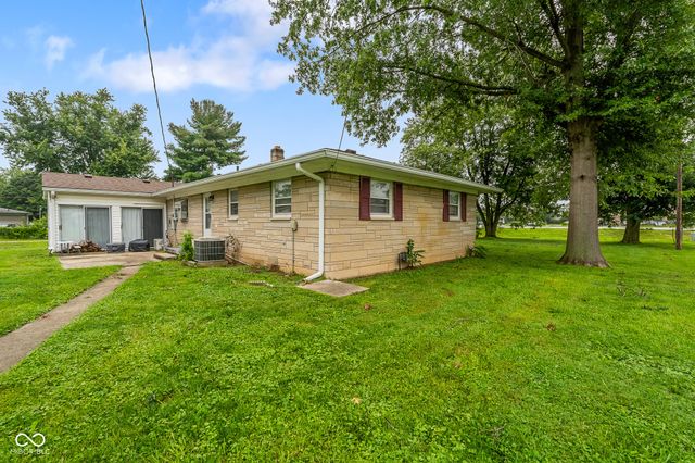 6566 N Us Highway 31, Whiteland, IN 46184