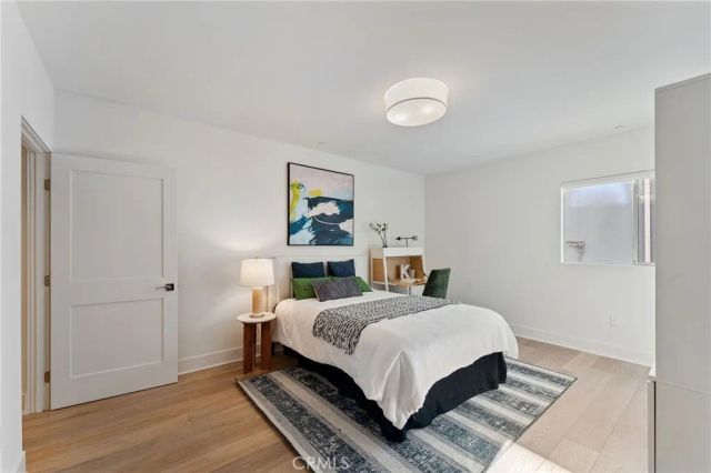 118 N Kings Rd 201, Los Angeles, CA 90048