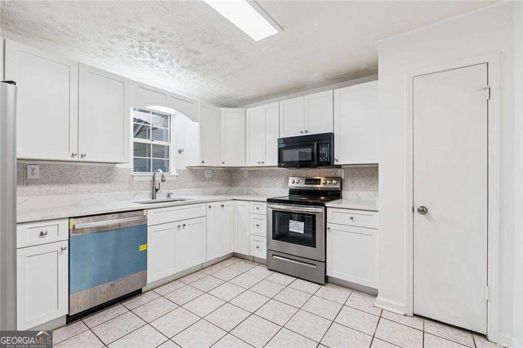 101 Vineyard Pond Drive NW, Norcross, GA 30071 — photo 2