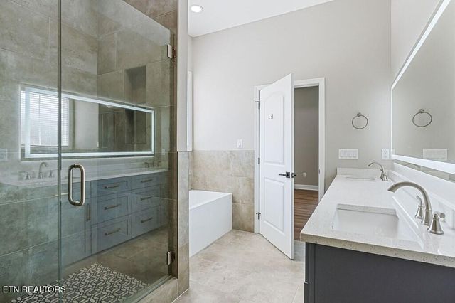 154 Jersey Pike, Sparta, TN 38583