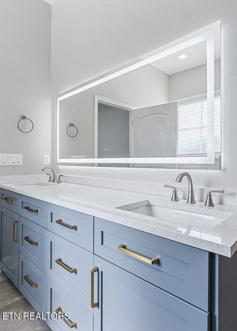 154 Jersey Pike, Sparta, TN 38583