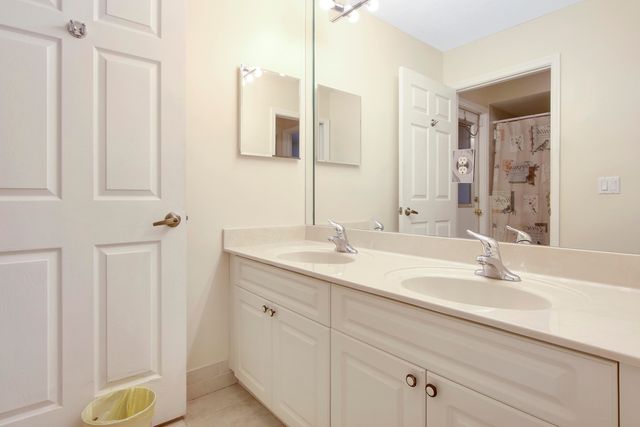 1198 SE Petunia Avenue, Port St. Lucie, Port St Lucie, FL 34952