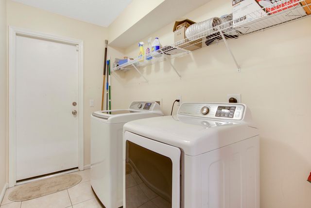 1198 SE Petunia Avenue, Port St. Lucie, Port St Lucie, FL 34952