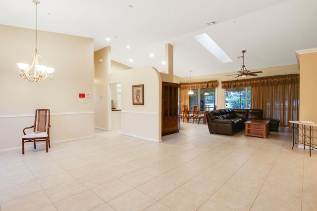 1198 SE Petunia Avenue, Port St. Lucie, Port St Lucie, FL 34952