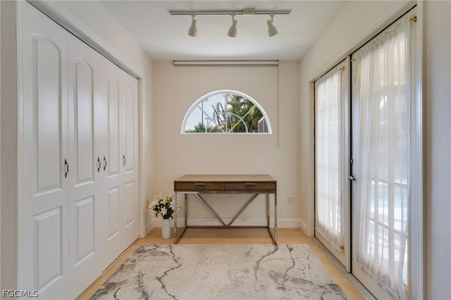 17241 Caloosa Trace CIR, Fort Myers, FL 33967