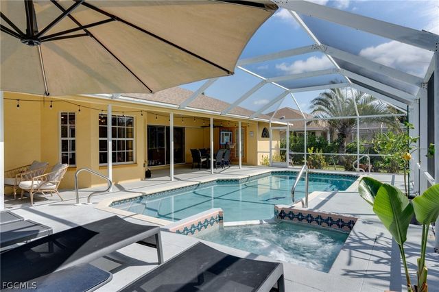 17241 Caloosa Trace CIR, Fort Myers, FL 33967