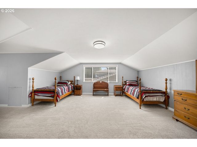 2815 Nw EASTWAY Ct, Beaverton, OR 97006