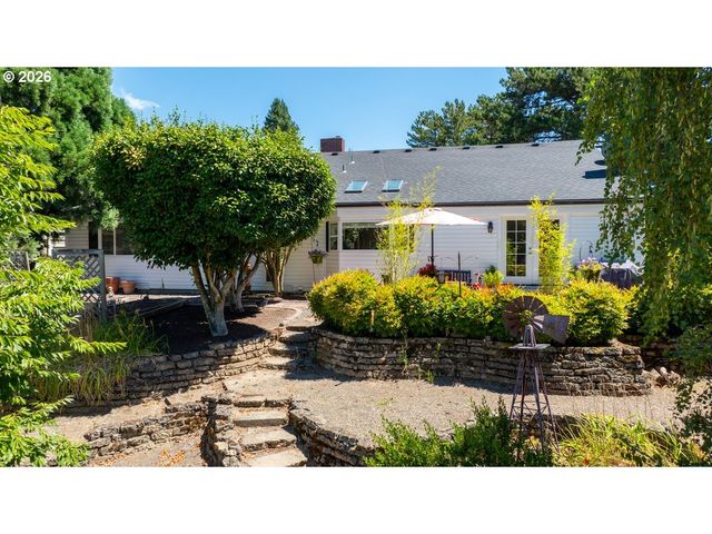 2815 Nw EASTWAY Ct, Beaverton, OR 97006