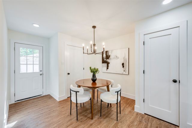 3212 Santa Teresa Avenue, Dallas, TX 75228