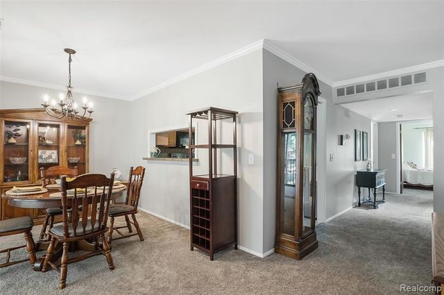 17973 University Park Drive, Livonia, MI 48152