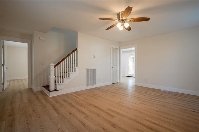 210 State Ave, Lawrenceburg, TN 38464