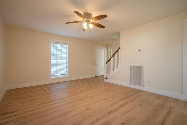 210 State Ave, Lawrenceburg, TN 38464