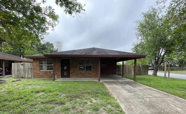 825 Tichenor Lane, La Feria, TX 78559