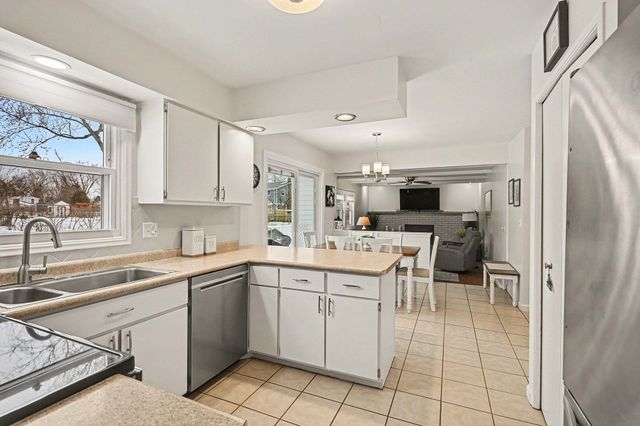 1608 Edington Street, Portage, MI 49024