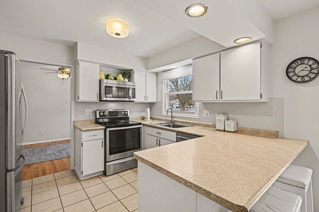 1608 Edington Street, Portage, MI 49024