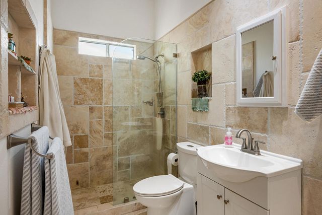 53595 Avenida Diaz, La Quinta, CA 92253