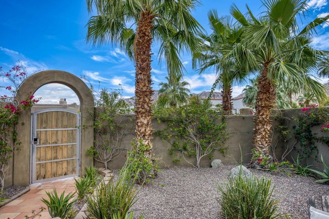 53595 Avenida Diaz, La Quinta, CA 92253